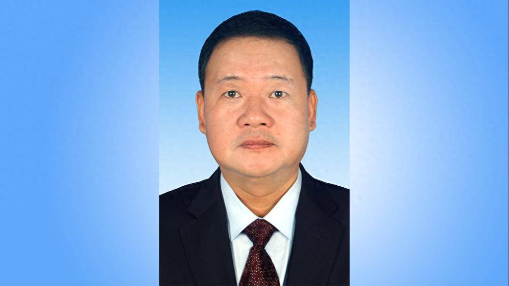 皇冠足球平台代理
_天津滨海新区区委副书记李龙履新中新天津生态城管理委员会主任